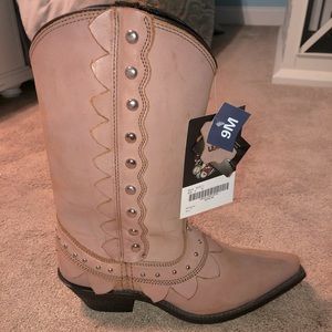 NEW WITH TAGS! Tan Cowgirl/Cowboy Boots with a Pink Undertone- Women’s Size 9
